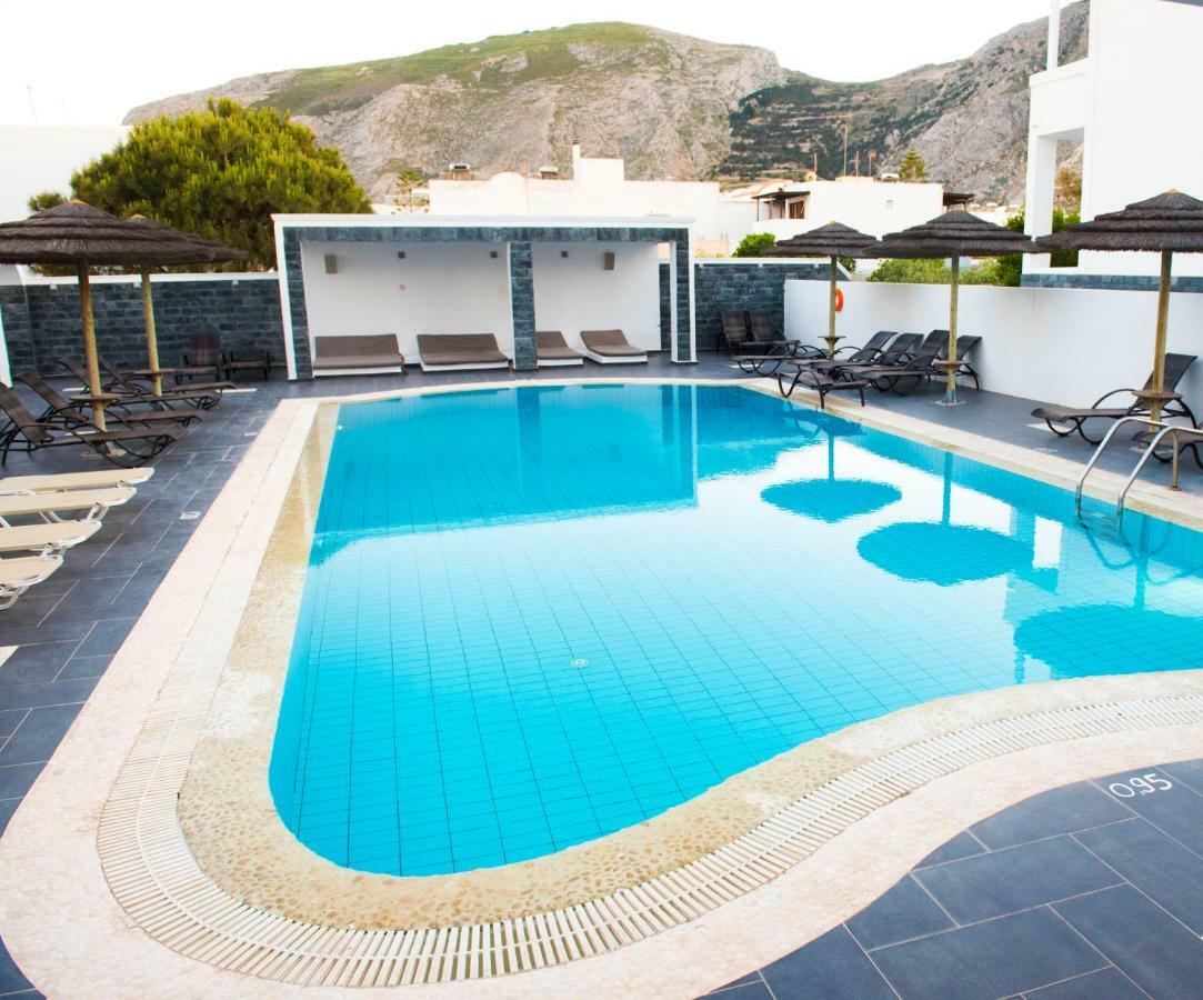Ino Hotel Καμάρι Εξωτερικό φωτογραφία