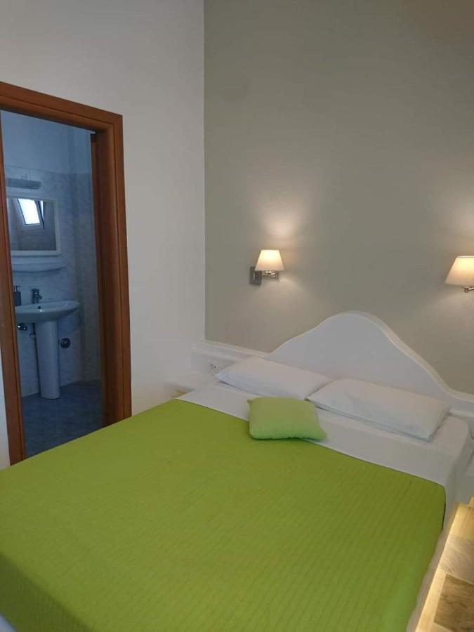 Ino Hotel Καμάρι Εξωτερικό φωτογραφία
